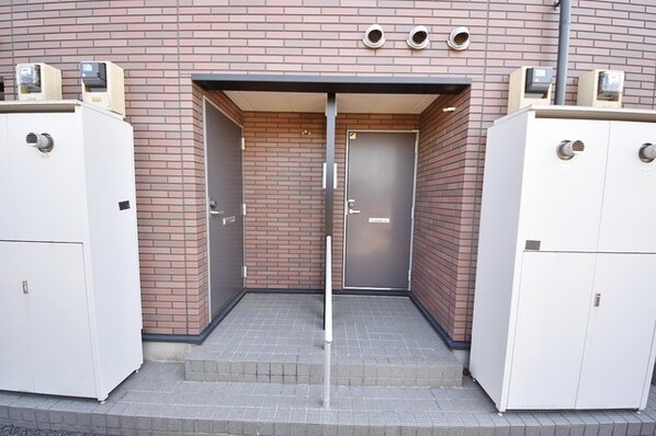 レオネクストメゾン グリシーヌの物件内観写真